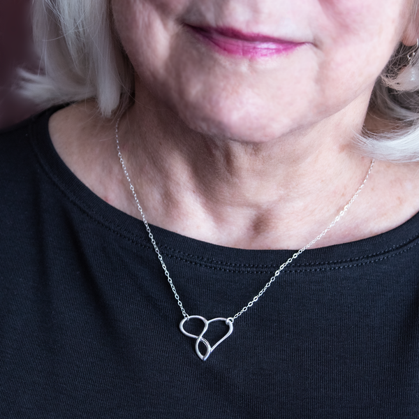 billie eternal heart necklace • granddaughter