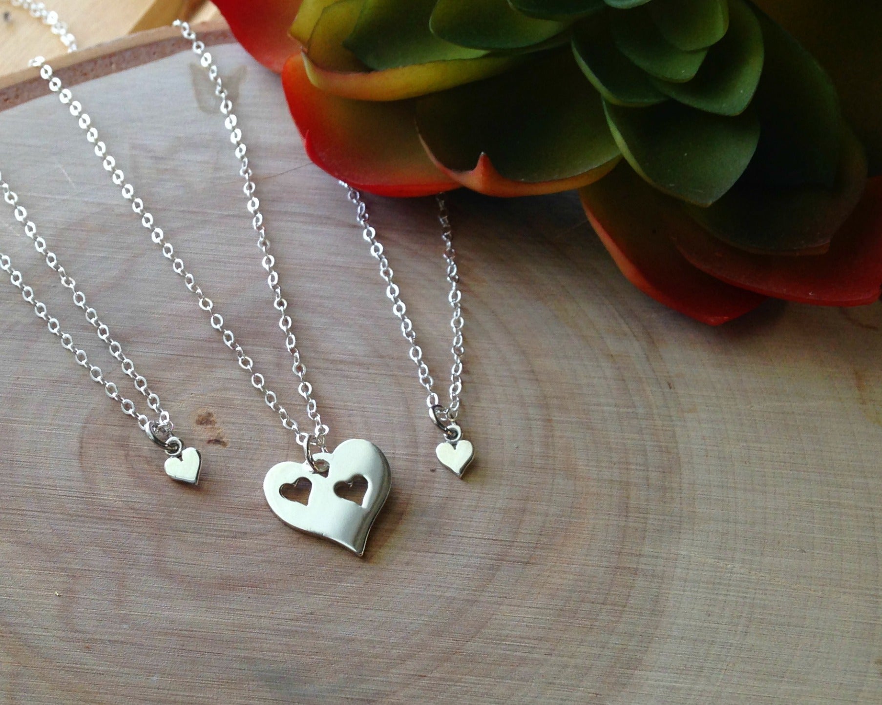 Buy Mom of 2 Girls Christmas Gift, Gold Heart Necklace Set, Mother Daughter  Present Online at desertcartINDIA