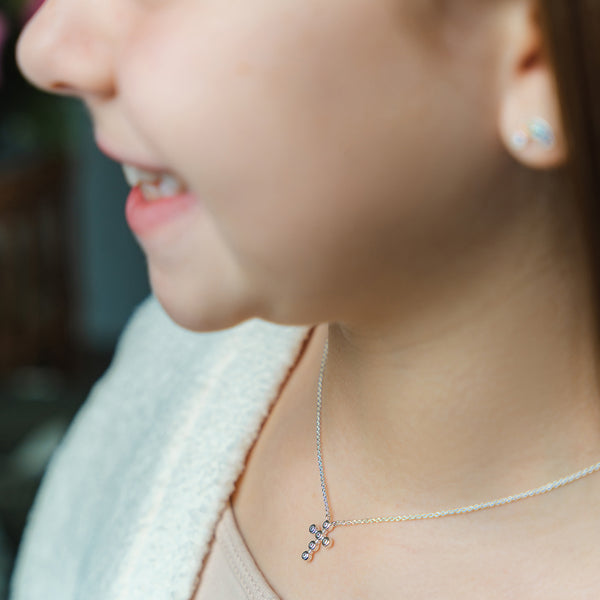 the 6 CZs give this pendant just the right amount of sparkle