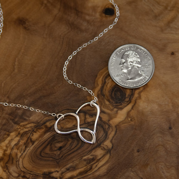 billie eternal heart necklace • mother & daughter, never apart