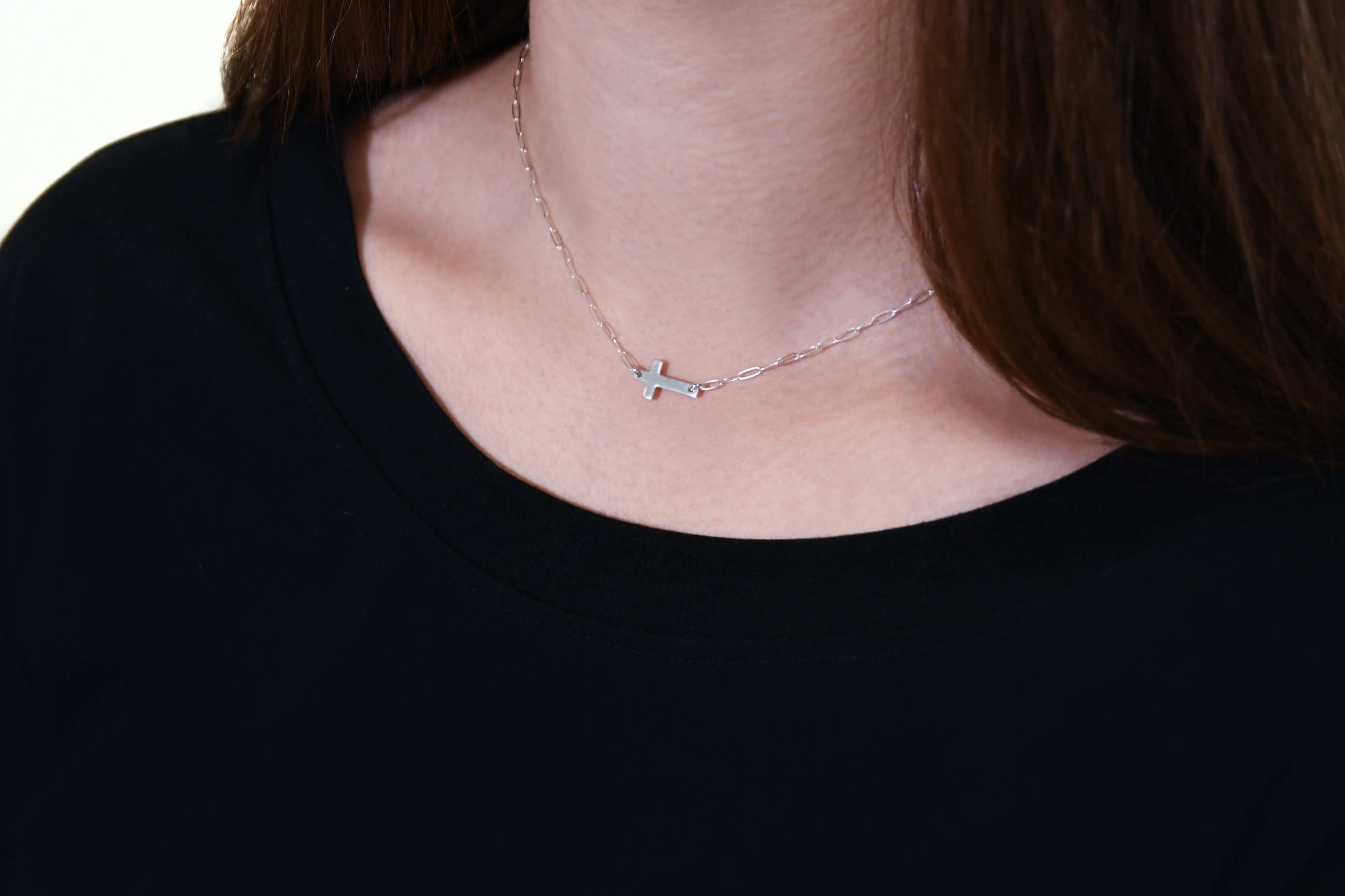 EFYTAL Gold or Silver Sideways Cross Necklace Christian Jewelry